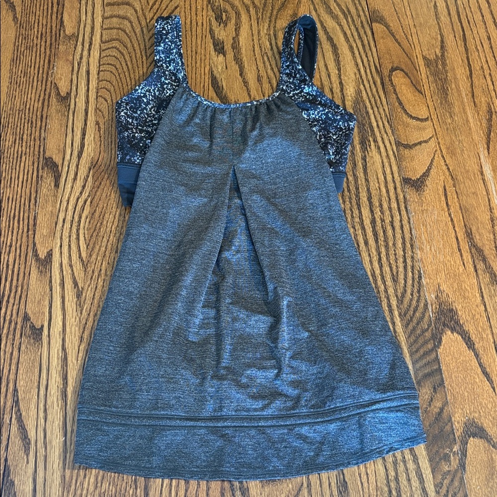 Lululemon Run Times Tank - Picture 6 of 6